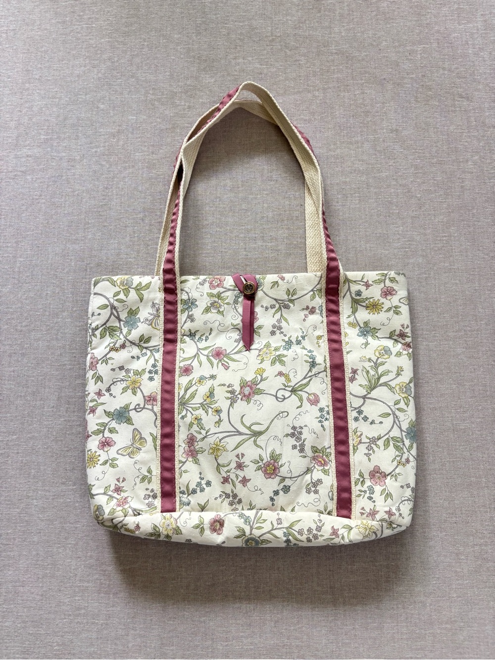 Lady Caroline coquette floral prairie ribbon canvas bag.